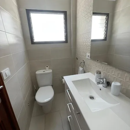 Casa Angelica Appartement Arona  Buitenkant foto